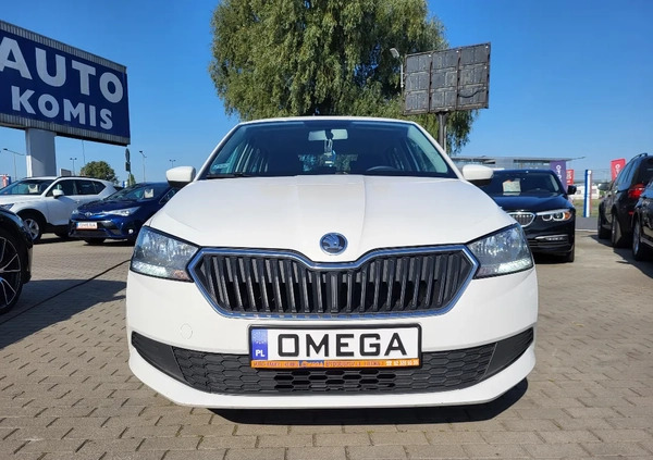 Skoda Fabia cena 24900 przebieg: 271000, rok produkcji 2019 z Tykocin małe 79